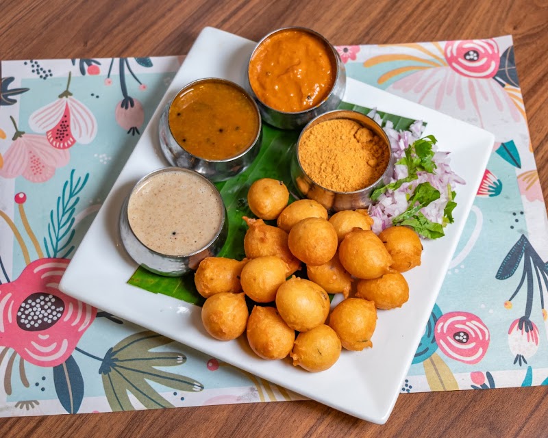 New Sitara Indian Cuisine & Bar photo 2