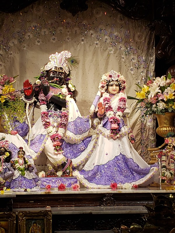 Radha Kalachandji Temple photo 2